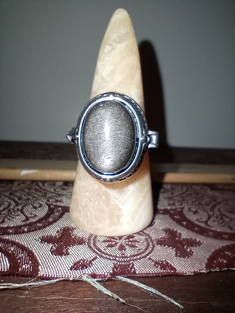 Silver Obsidian Cabochon Locket Adjustable Ring